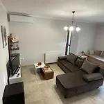 Kali Luxury -garden- 圣尼古拉奥斯