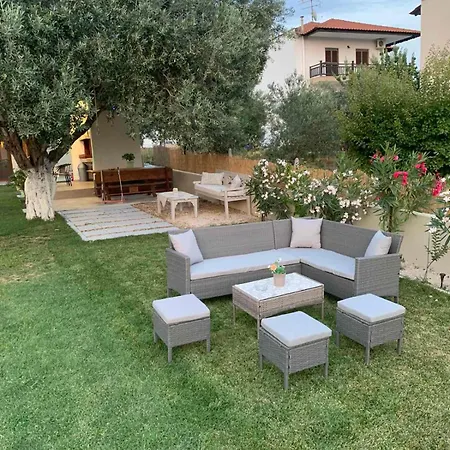 Kali Luxury -garden-